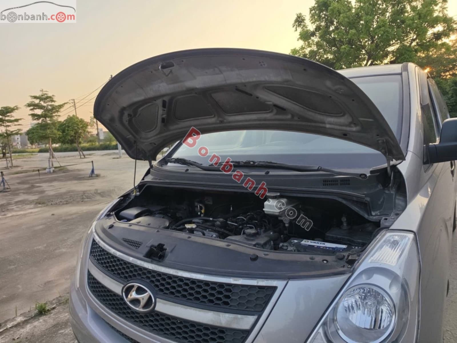 2010 Hyundai Grand Starex Van 2.5 MT - ảnh nhỏ 10