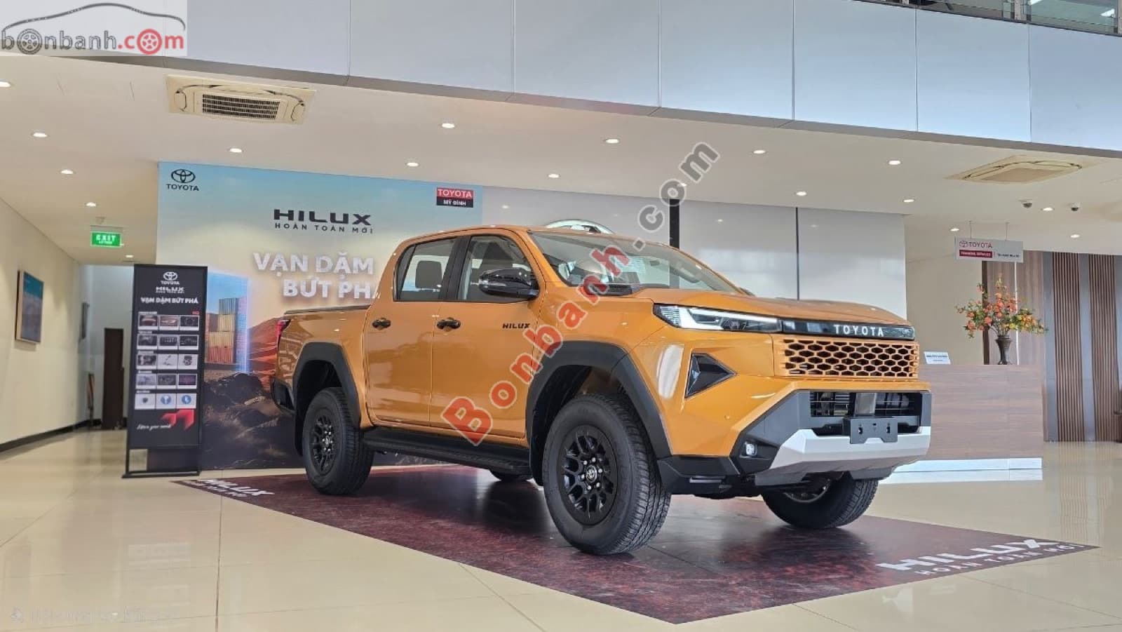 2026 Toyota Hilux Pro 2.8L 4x2 AT - ảnh nhỏ 2