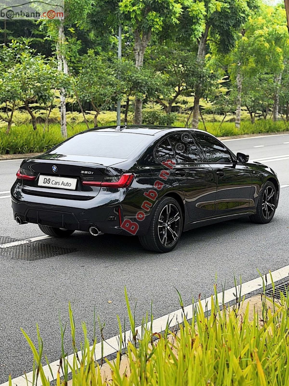 2023 BMW 3 Series 320i M Sport - ảnh nhỏ 4