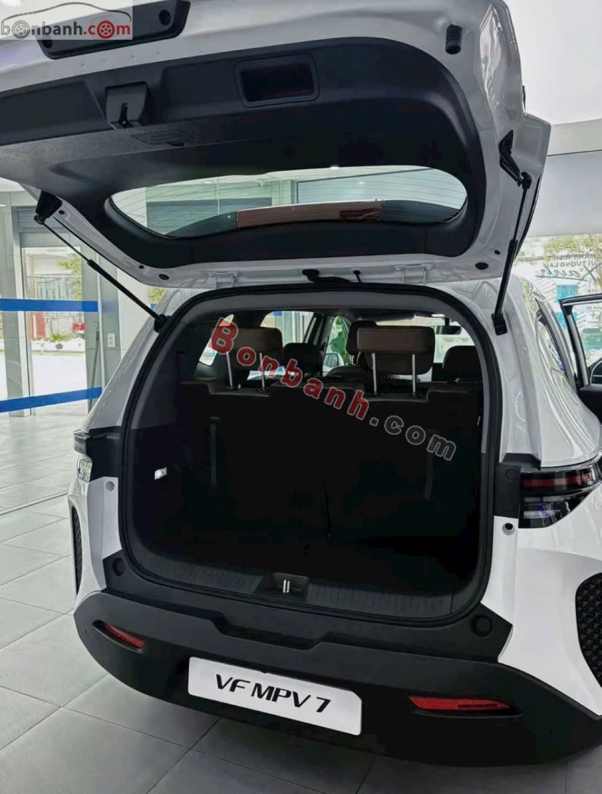 2026 VinFast VF MPV 7 AT - ảnh nhỏ 4
