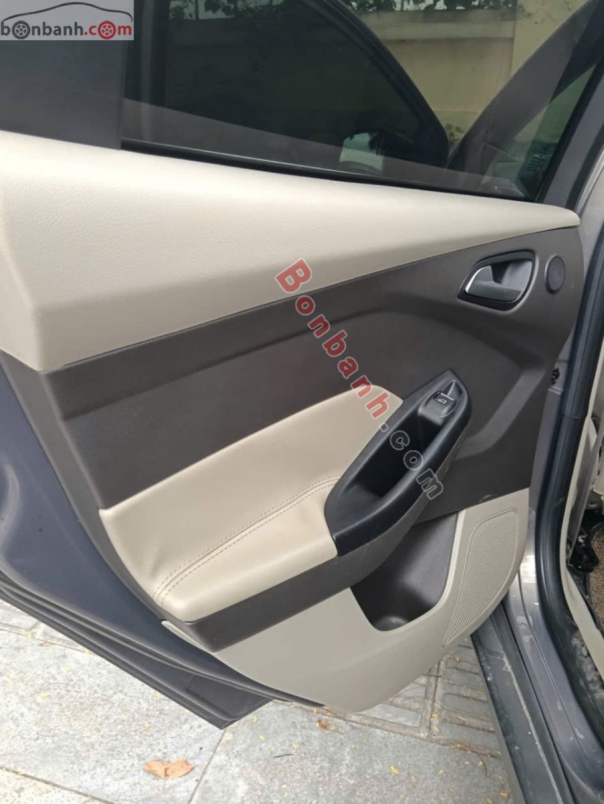 2014 Ford Focus Titanium 2.0 AT - ảnh nhỏ 9
