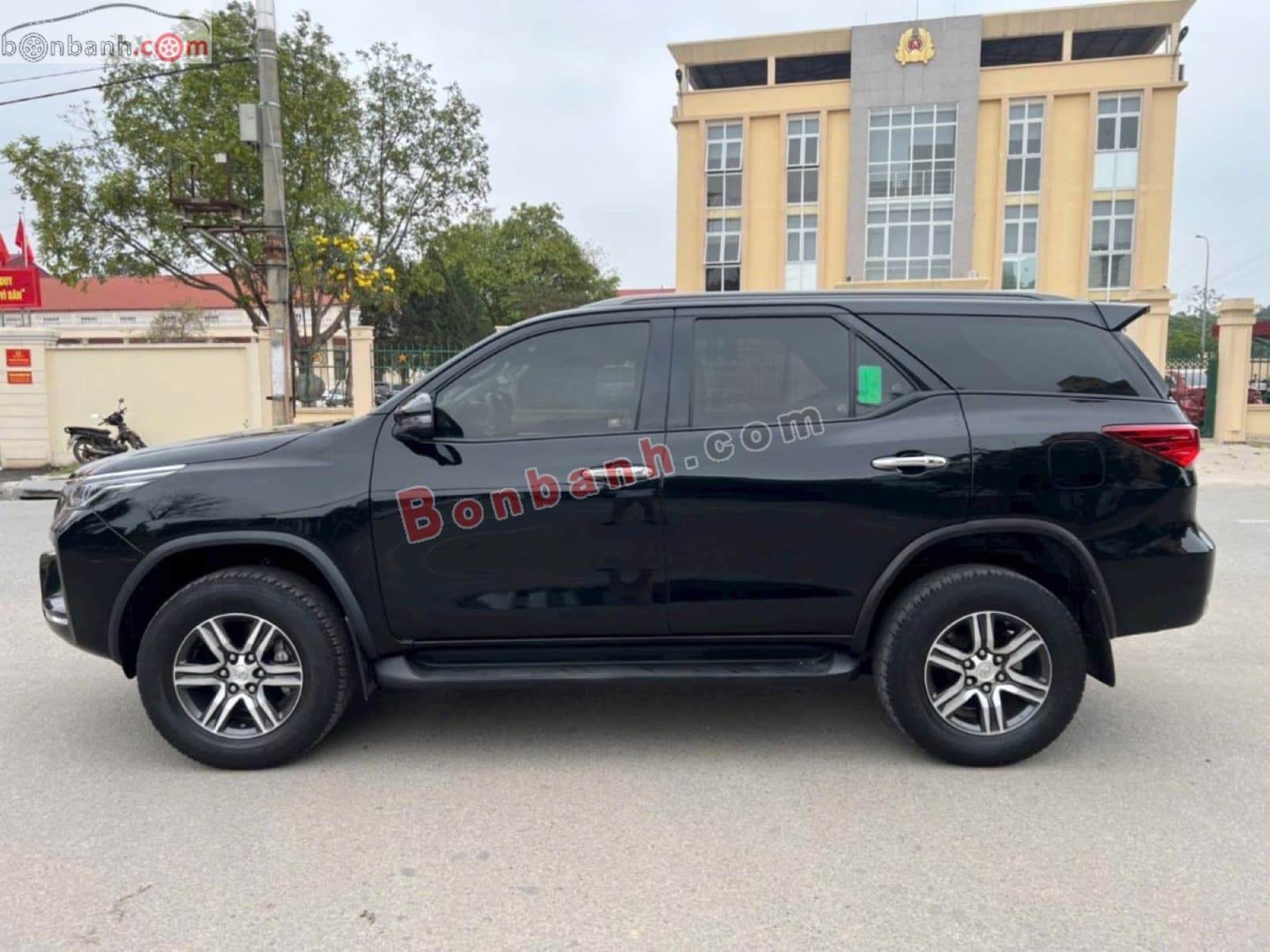 2022 Toyota Fortuner 2.4L 4x2 AT - ảnh nhỏ 2
