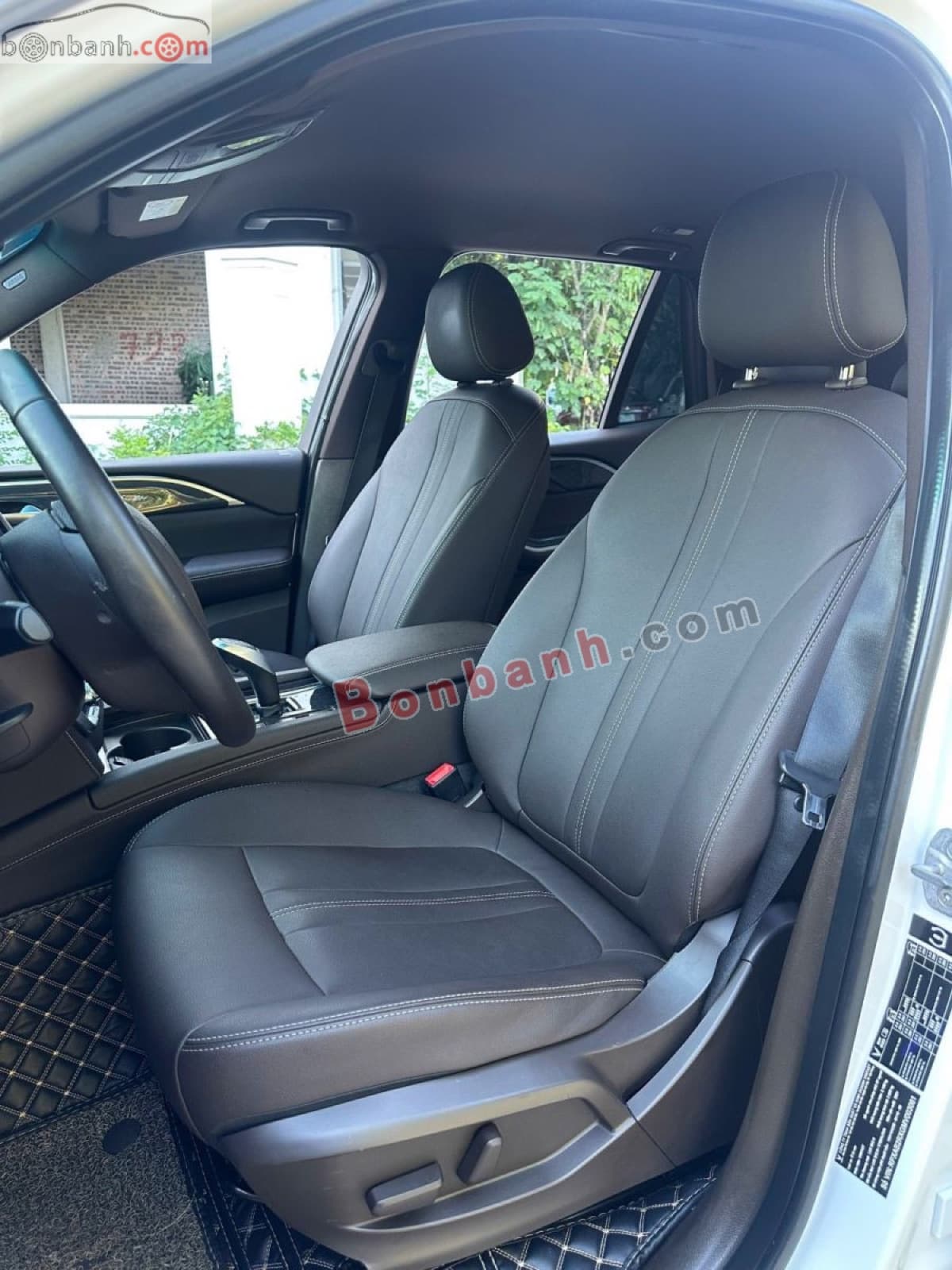 2021 VinFast Lux SA 2.0 Base 2.0 AT - ảnh nhỏ 4