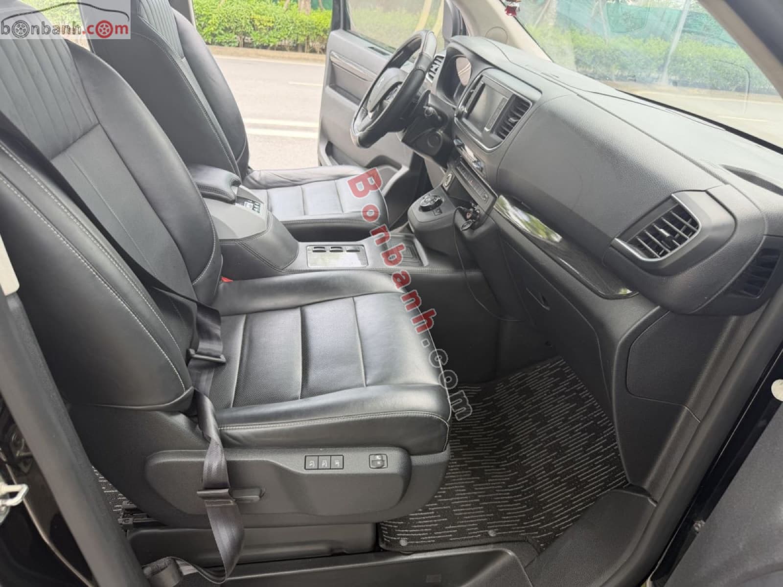 2021 Peugeot Traveller Premium - ảnh nhỏ 10