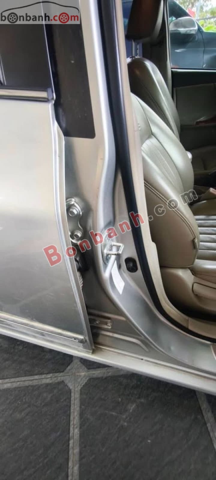 2010 Toyota Corolla altis 1.8G MT - ảnh nhỏ 5