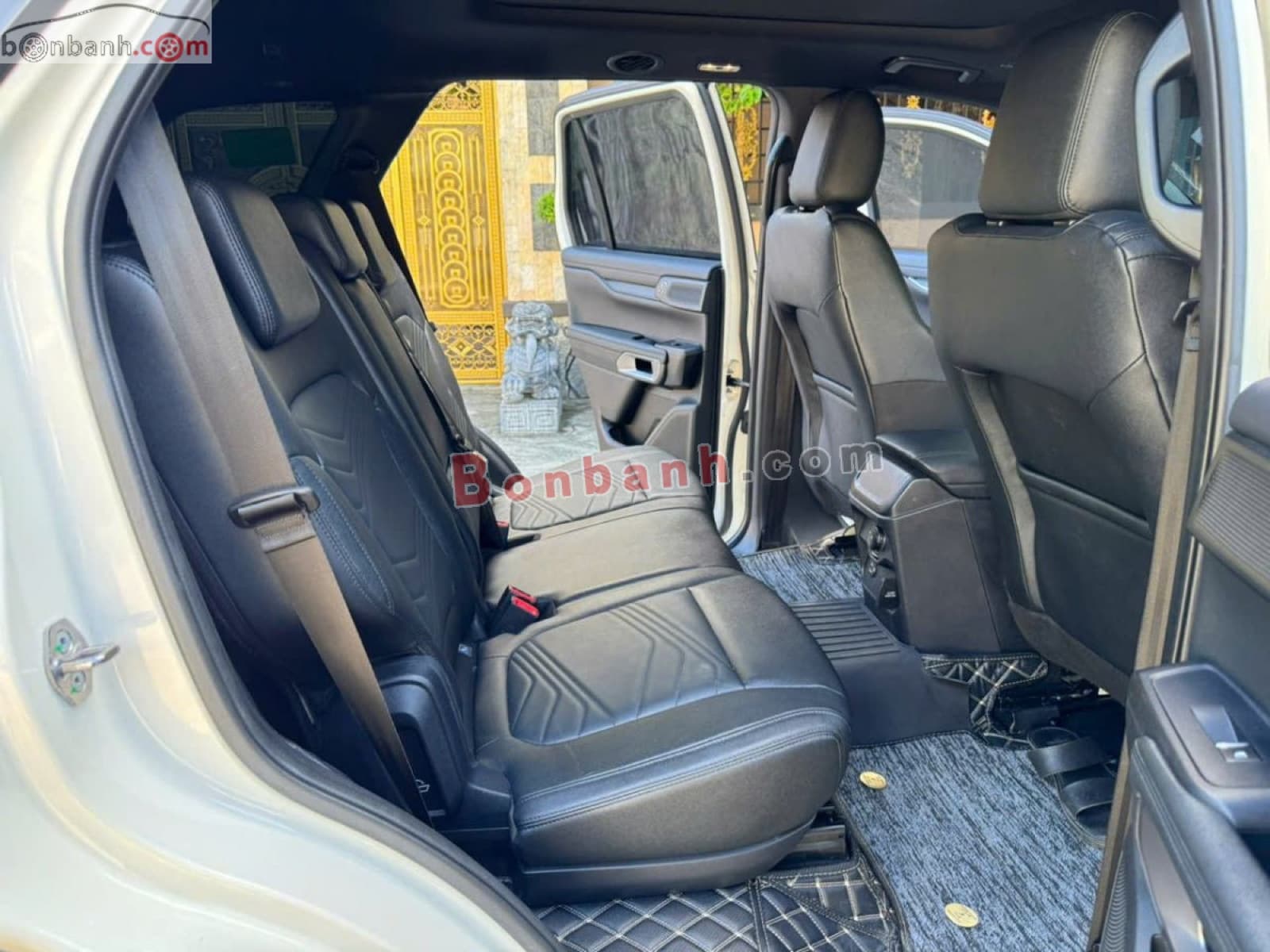 2023 Ford Everest Titanium 2.0L 4x2 AT - ảnh nhỏ 8