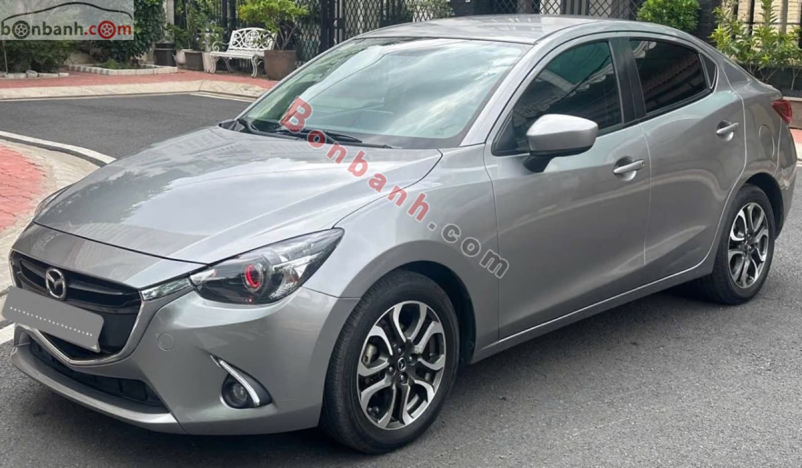 2016 Mazda 2 1.5 AT