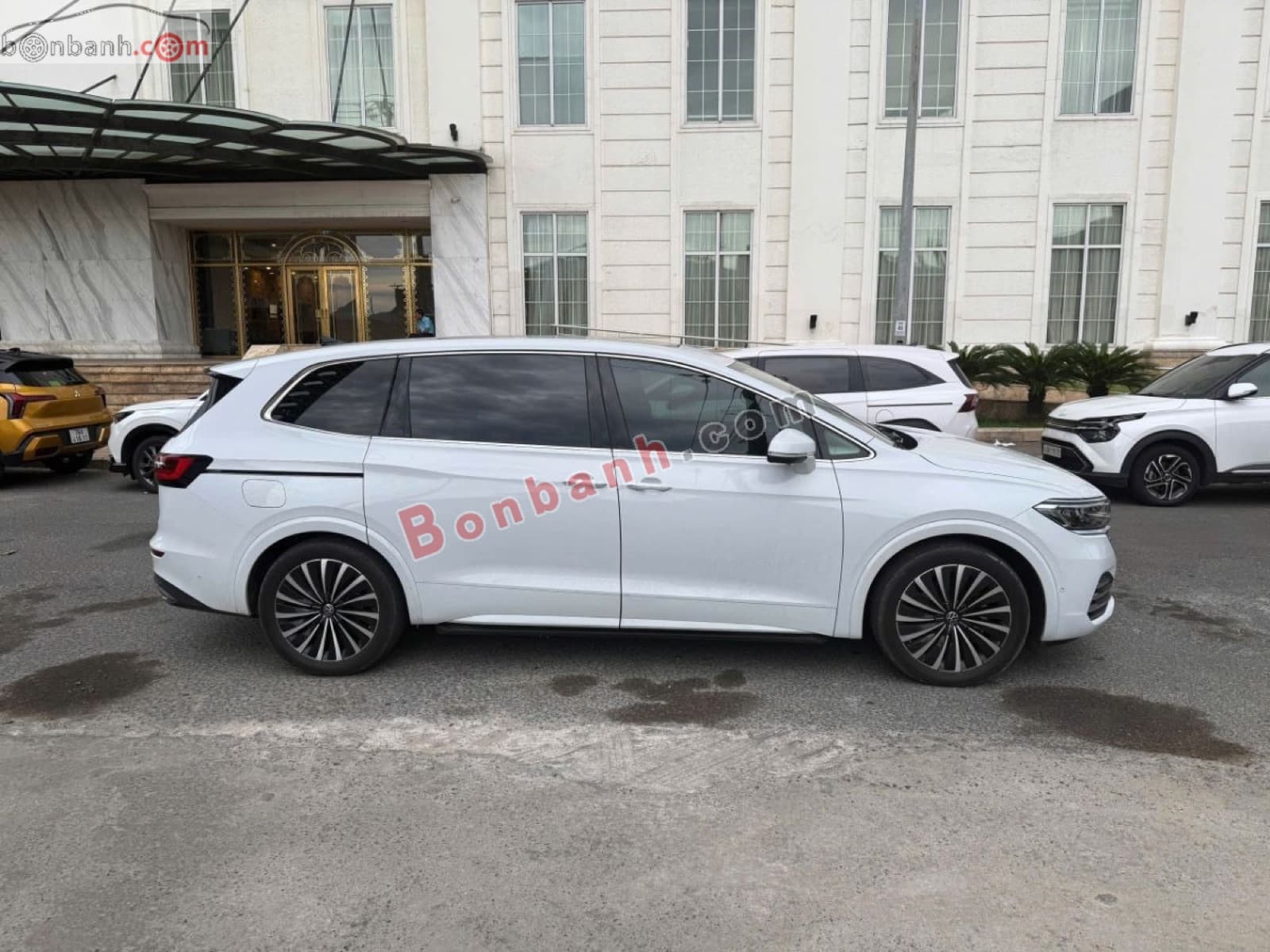 2024 Volkswagen Viloran Luxury - ảnh nhỏ 2