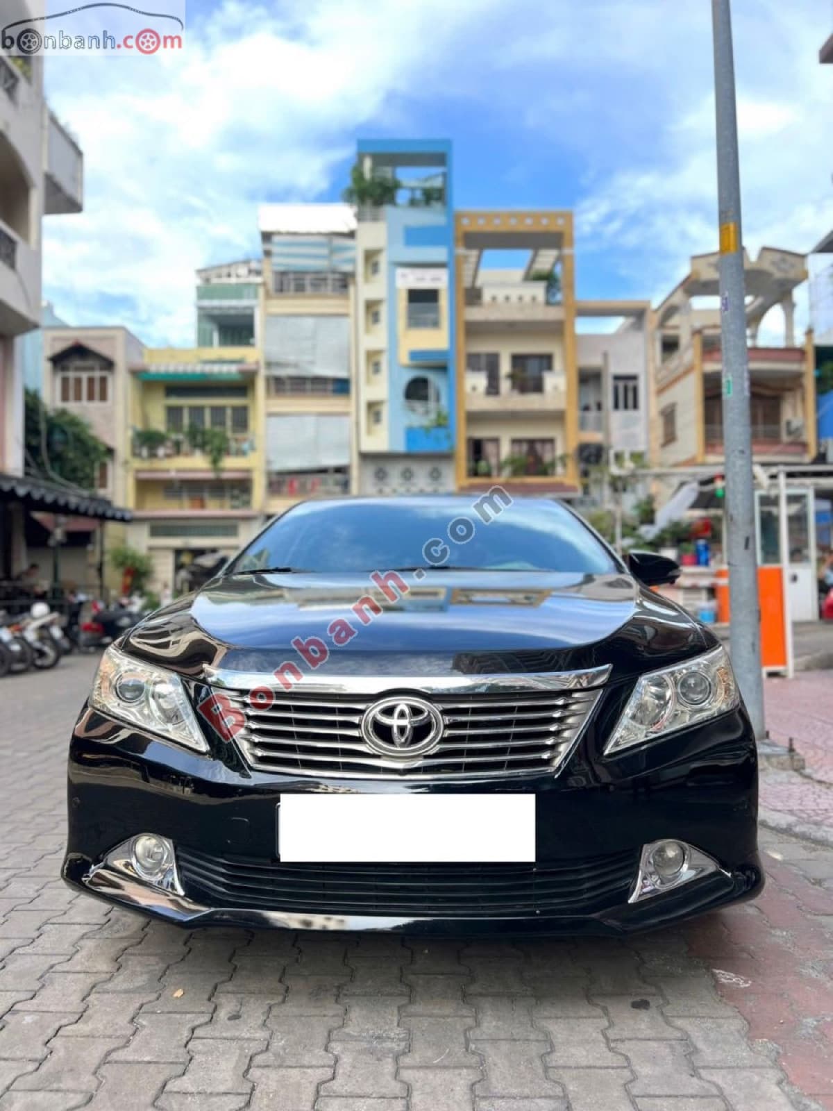 2014 Toyota Camry 2.5Q