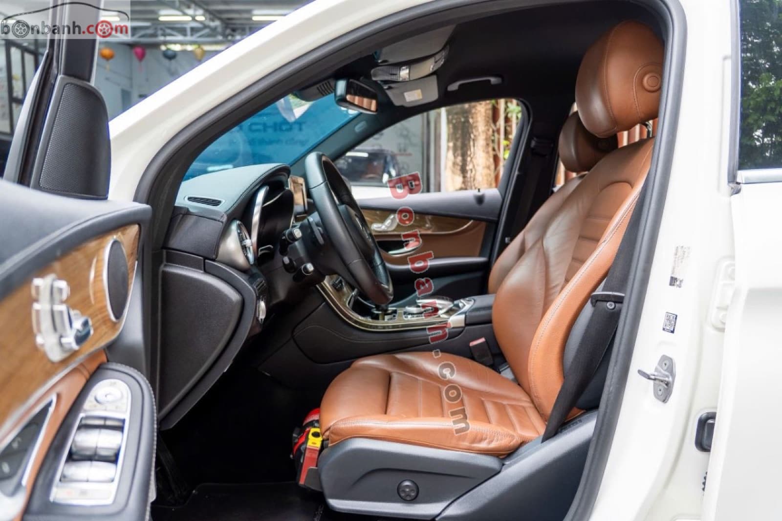 2017 Mercedes-Benz GLC 250 4Matic - ảnh nhỏ 5