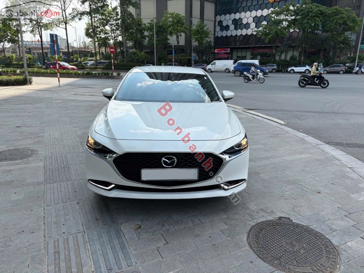 2023 Mazda 3 1.5L Luxury