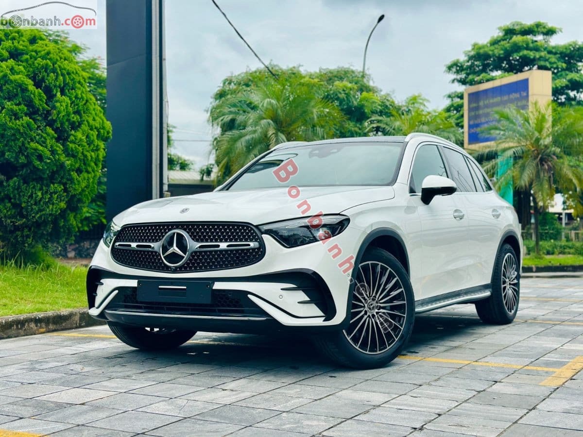 2025 Mercedes-Benz GLC 300 4Matic
