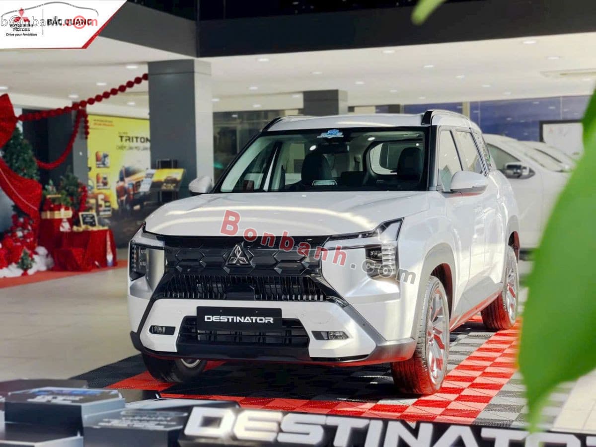 2026 Mitsubishi Destinator Premium