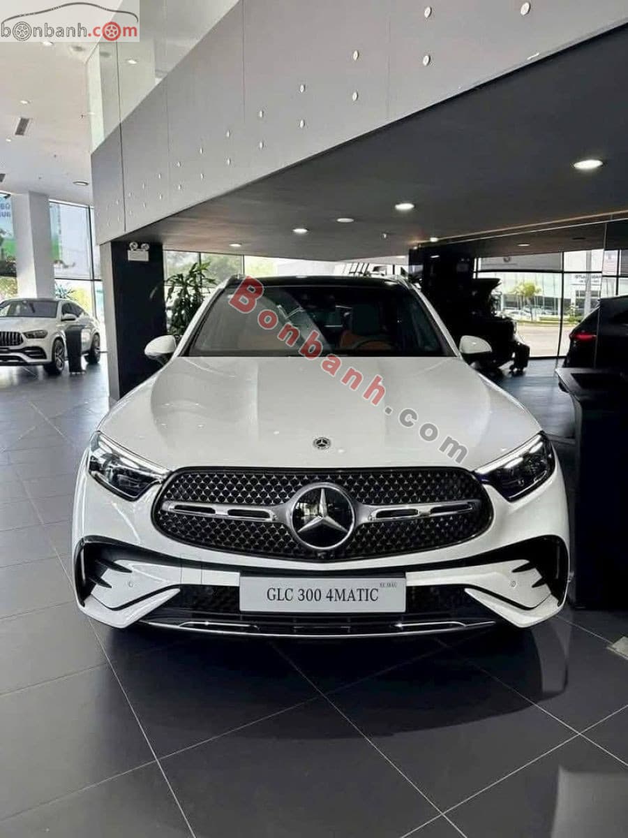 2024 Mercedes-Benz GLC 300 4Matic