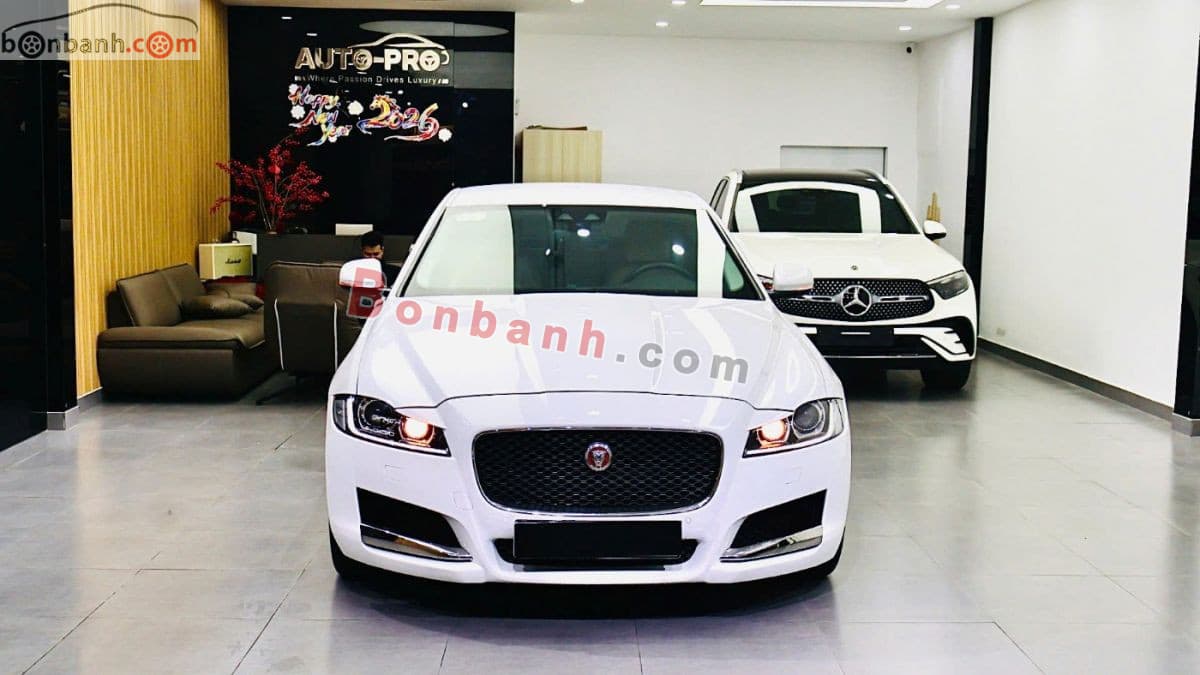 2016 Jaguar XF 2.0 AT