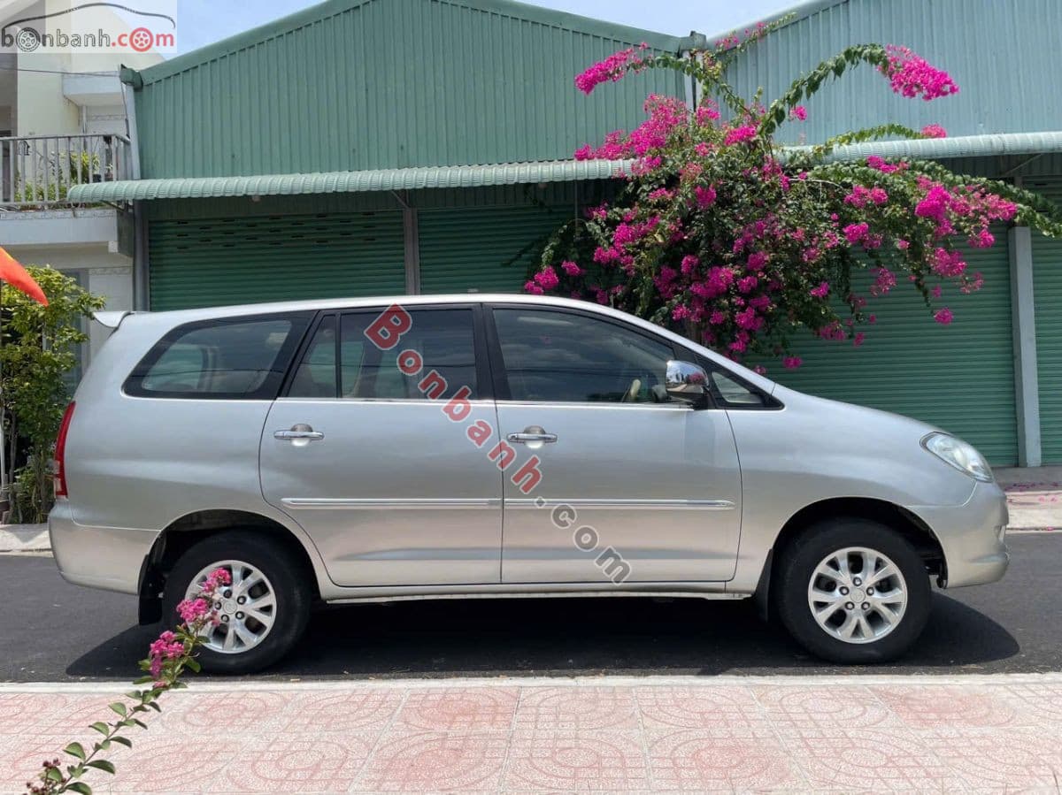 2006 Toyota Innova G