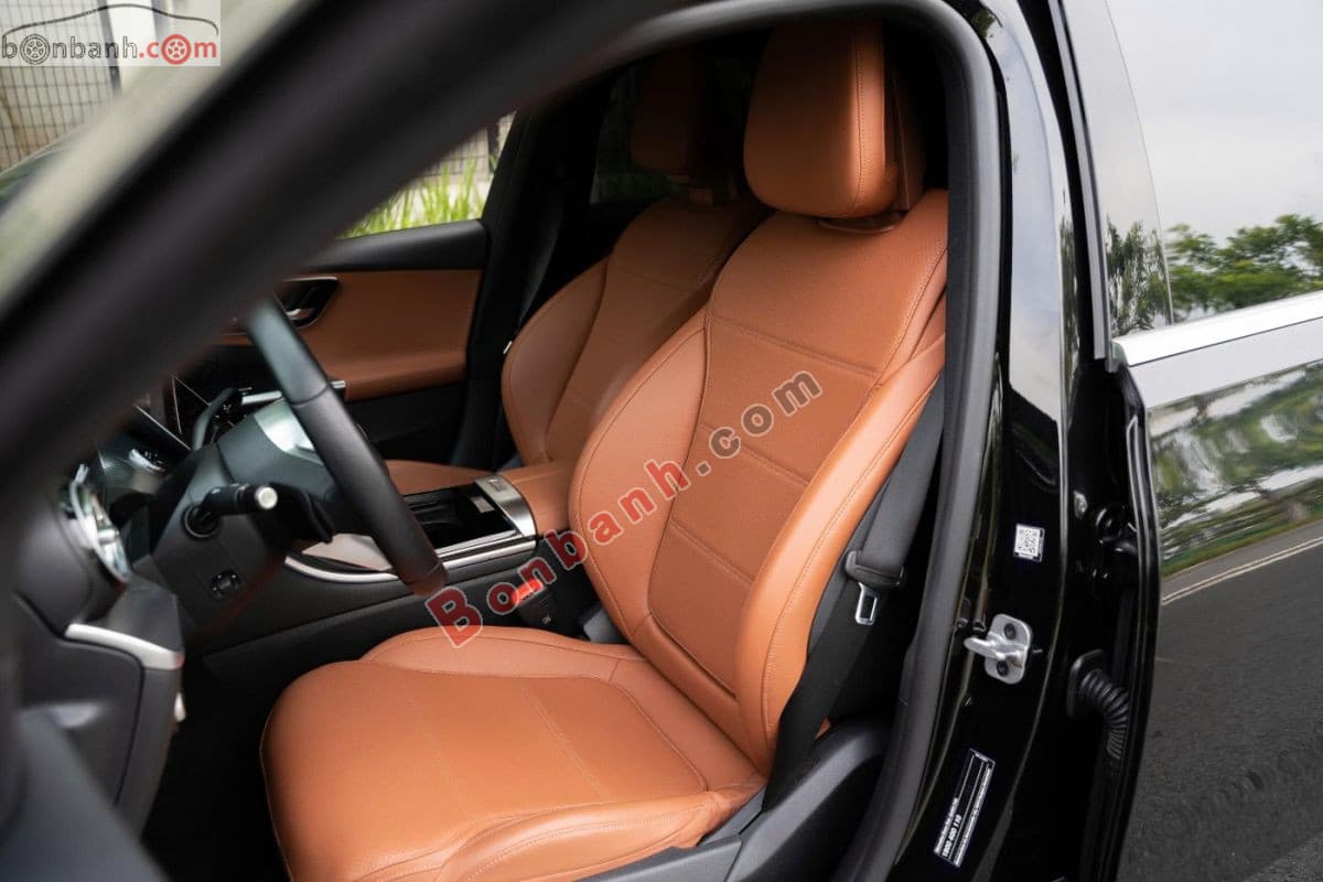 2023 Mercedes-Benz C class C200 Avantgarde - ảnh nhỏ 6