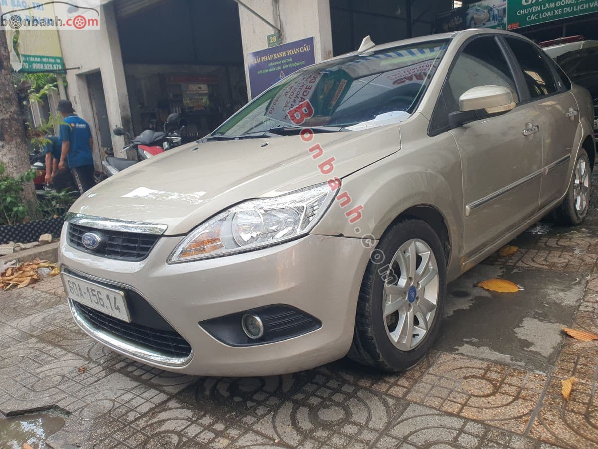 2012 Ford Focus 2.0 AT Ghia