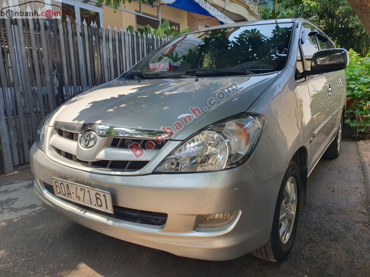 2007 Toyota Innova G - Image 1