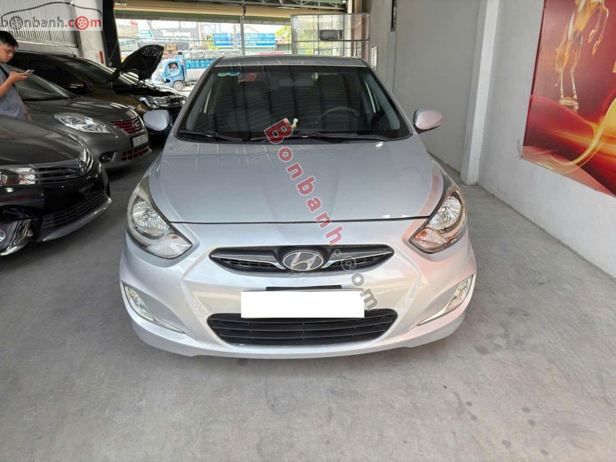 2012 Hyundai Accent 1.4 AT