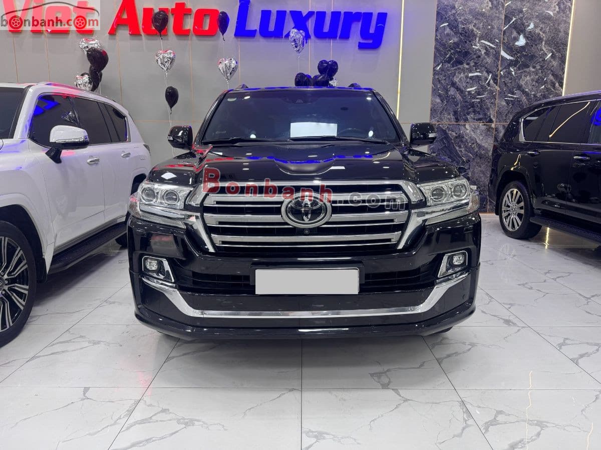 2016 Toyota Land Cruiser 5.7 V8