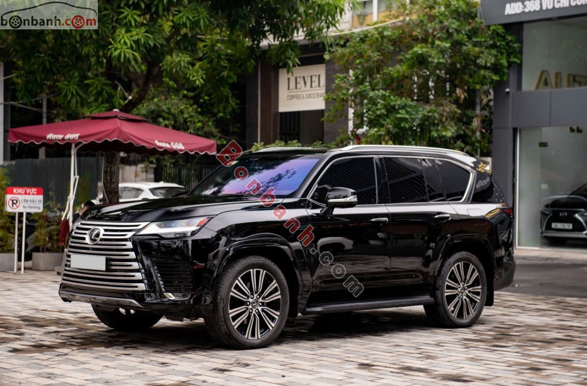 2024 Lexus LX 600 Urban