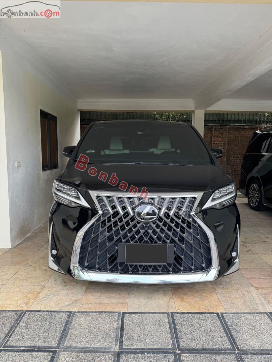 2022 Lexus LM 350