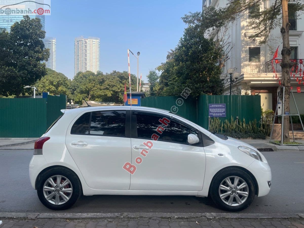 2010 Toyota Yaris 1.3 AT