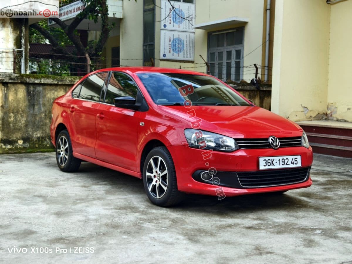 2014 Volkswagen Polo 1.6 AT
