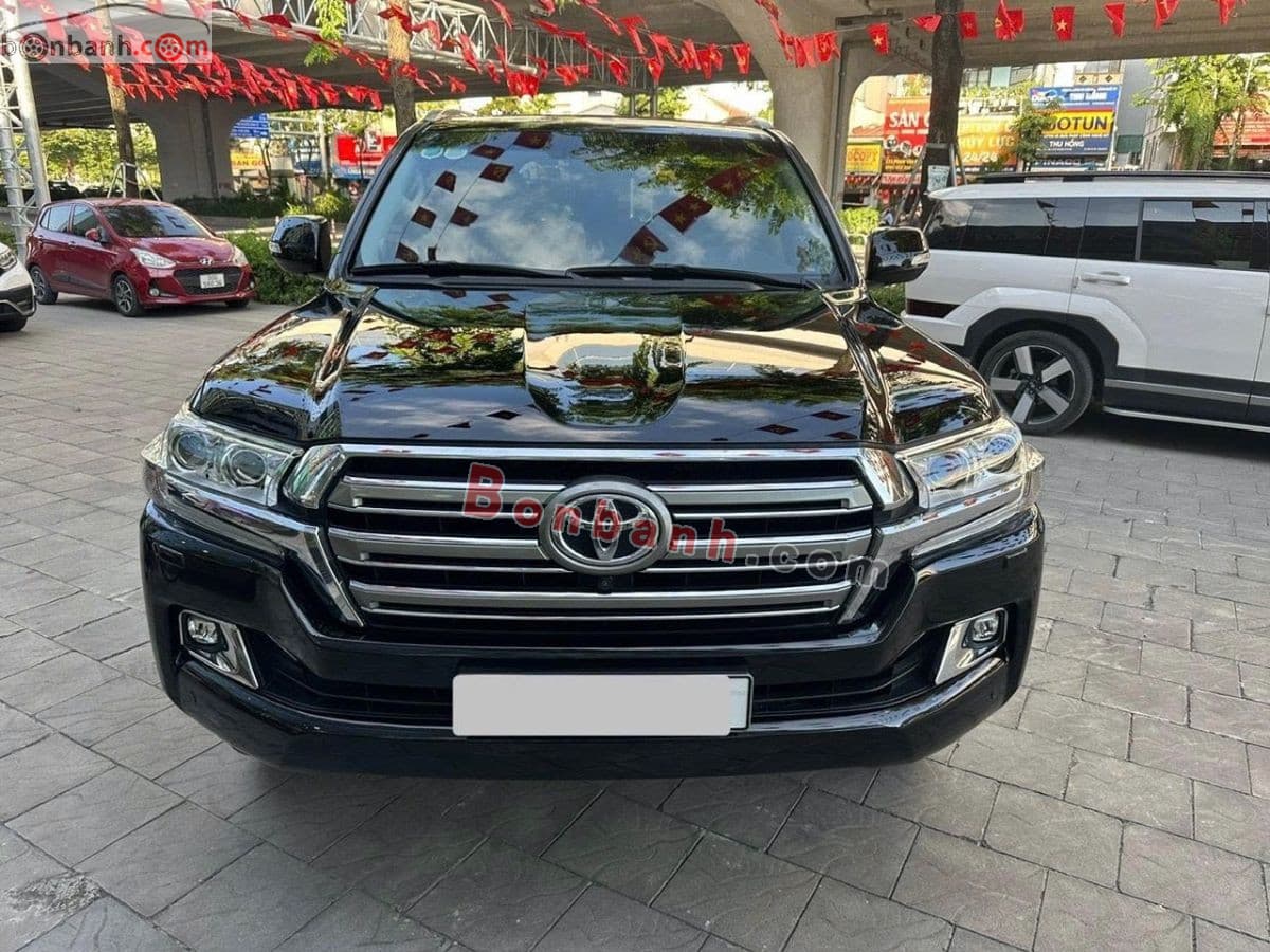 2019 Toyota Land Cruiser 4.6 V8