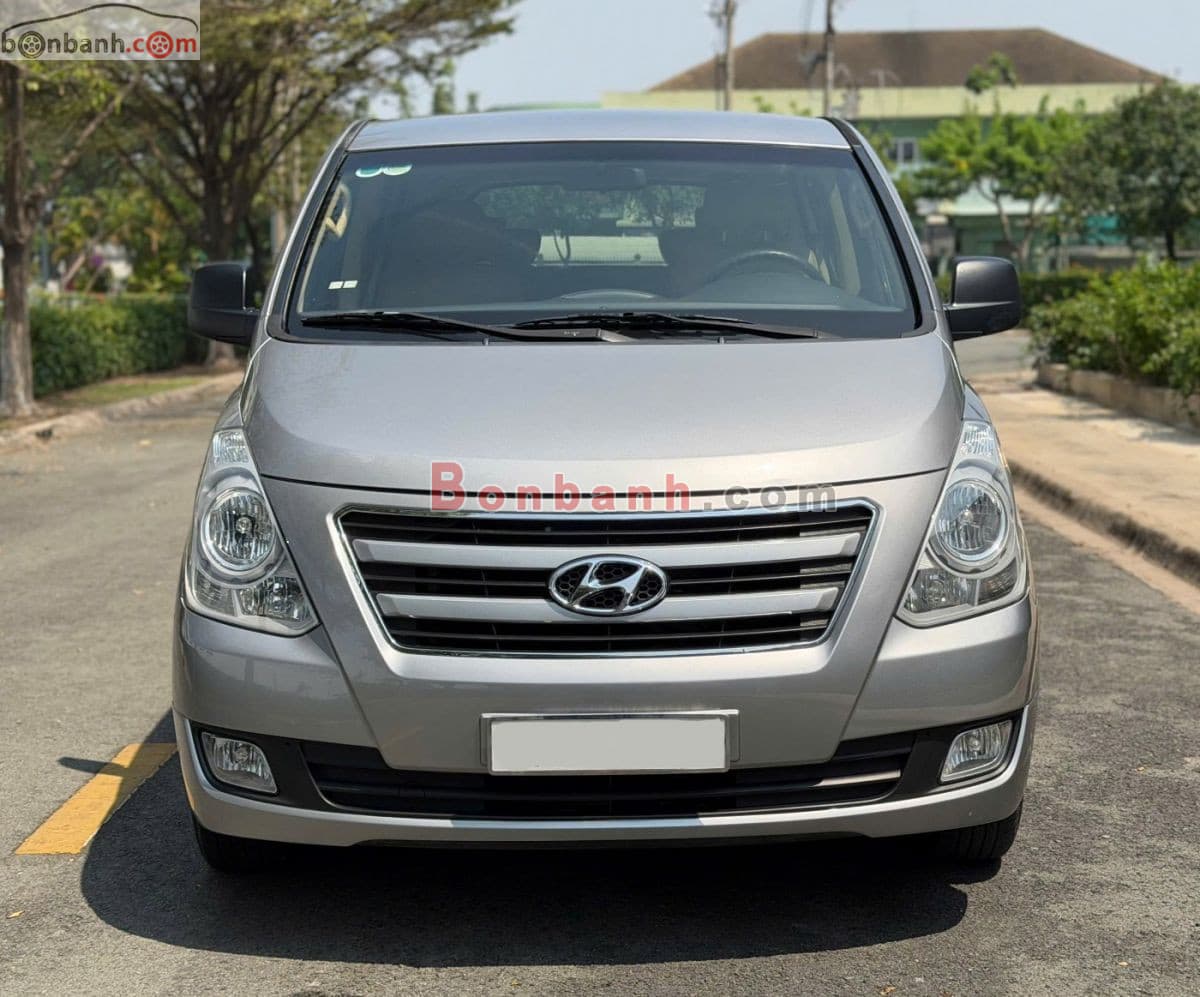 2017 Hyundai Grand Starex 2.5 MT - ảnh nhỏ 5