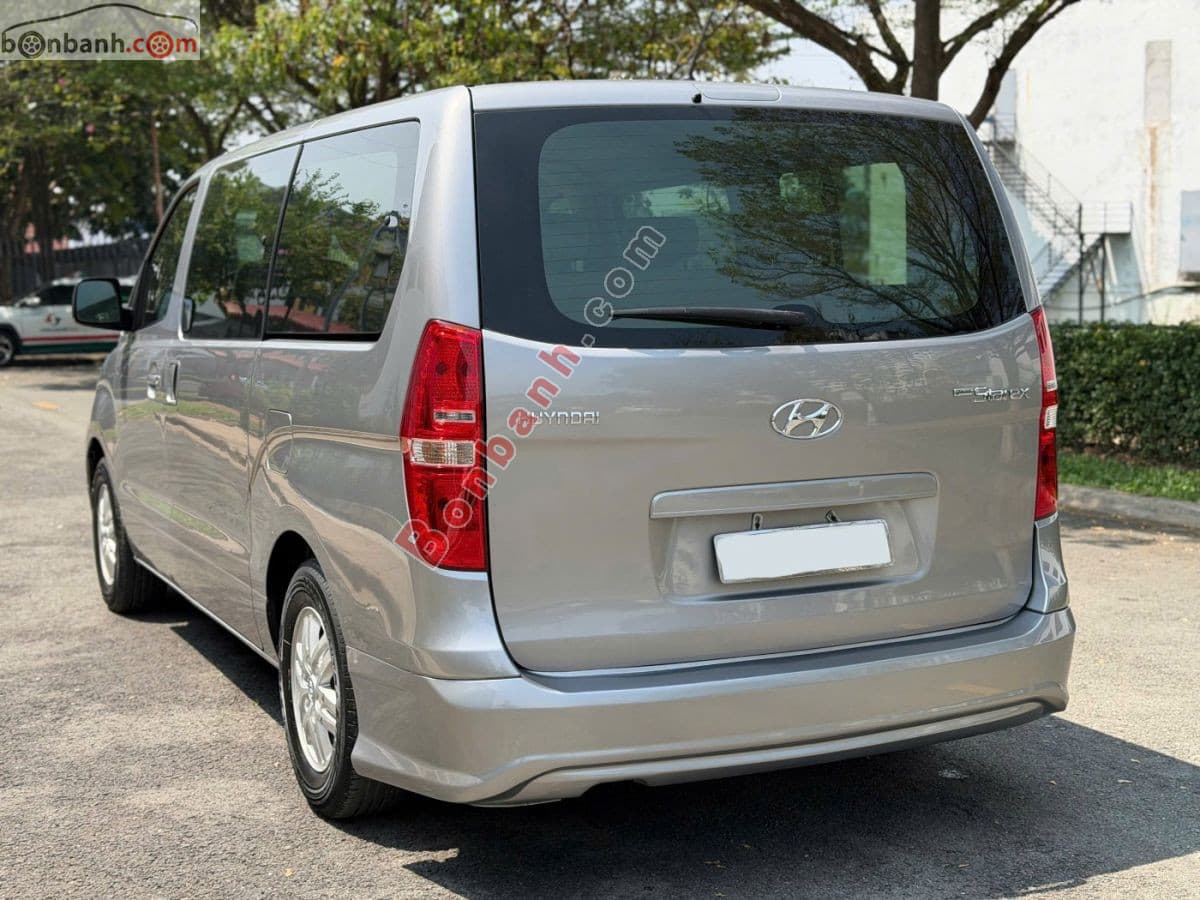 2017 Hyundai Grand Starex 2.5 MT - ảnh nhỏ 7