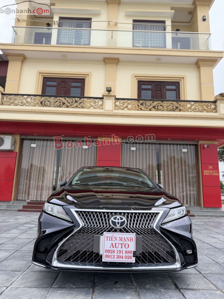 2019 Toyota Camry 2.0G