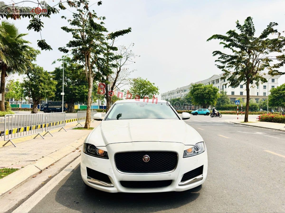 2016 Jaguar XF 2.0 AT
