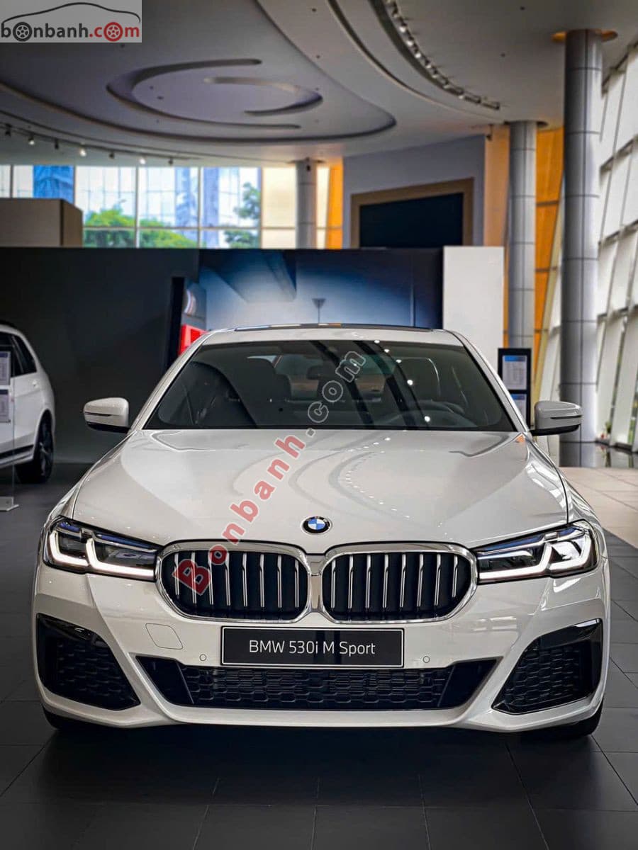 2022 BMW 5 Series 530i M Sport