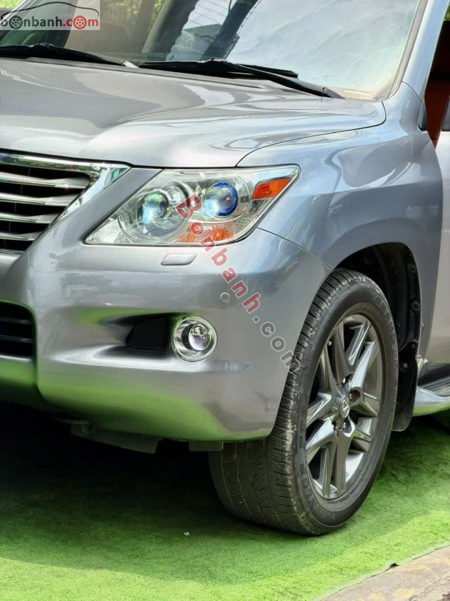 2009 Lexus LX 570