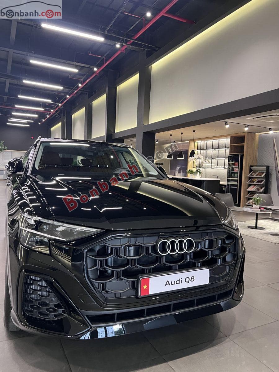 2025 Audi Q8 55 TFSI S-Line Quattro