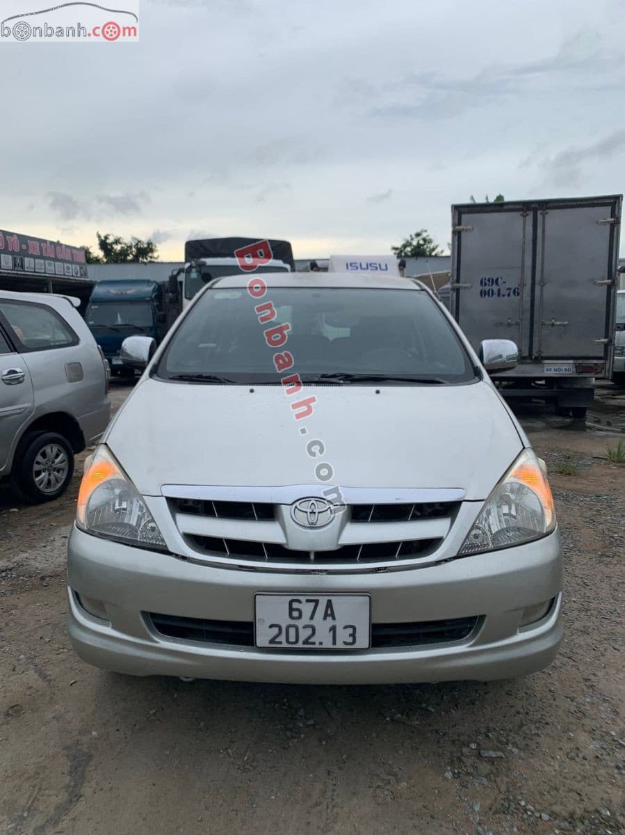 2006 Toyota Innova G
