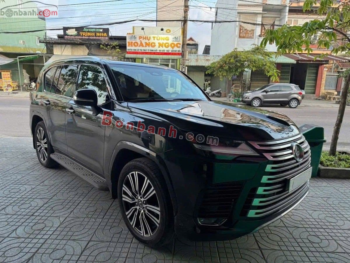 2025 Lexus LX 600 Urban