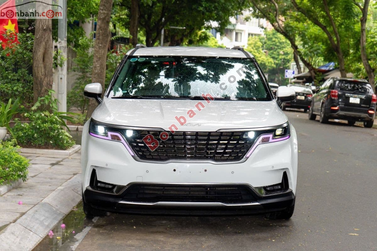 2024 Kia Carnival Premium 2.2D 8S