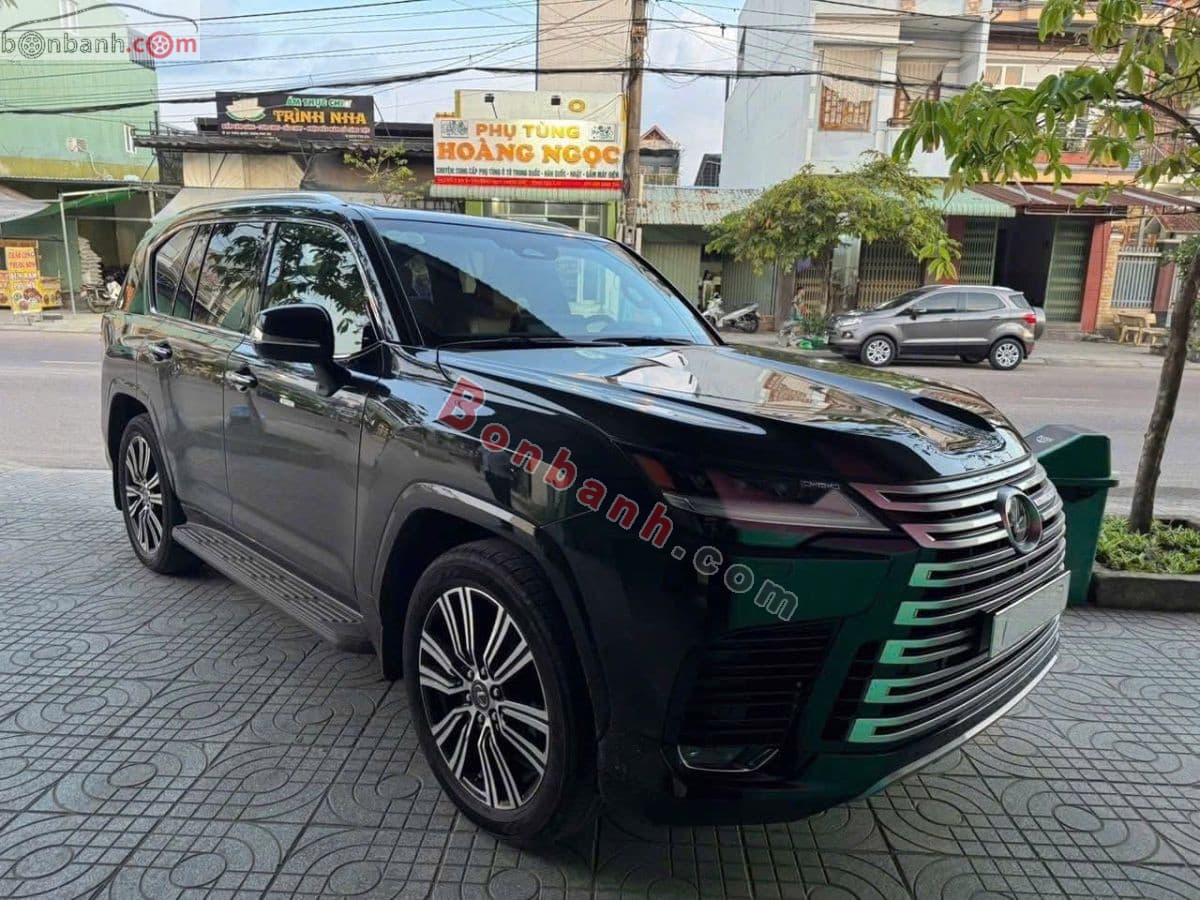 2025 Lexus LX 600 Urban