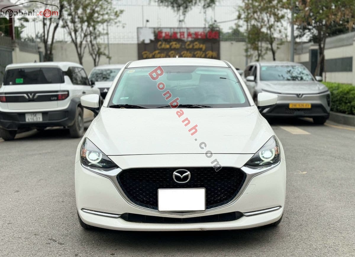 2021 Mazda 2 Sport Luxury