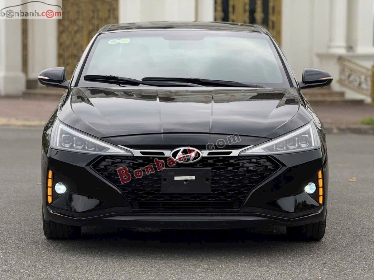 2019 Hyundai Elantra Sport 1.6 AT