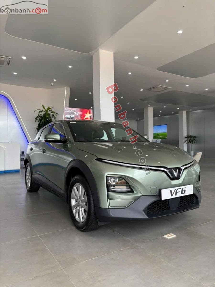 2026 VinFast VF6 Eco