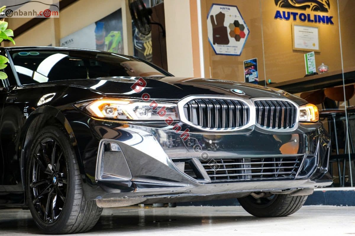 2024 BMW 3 Series 320i Sport Line