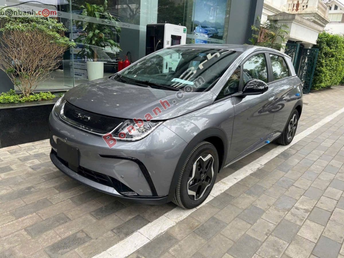 2026 BYD Dolphin GLX