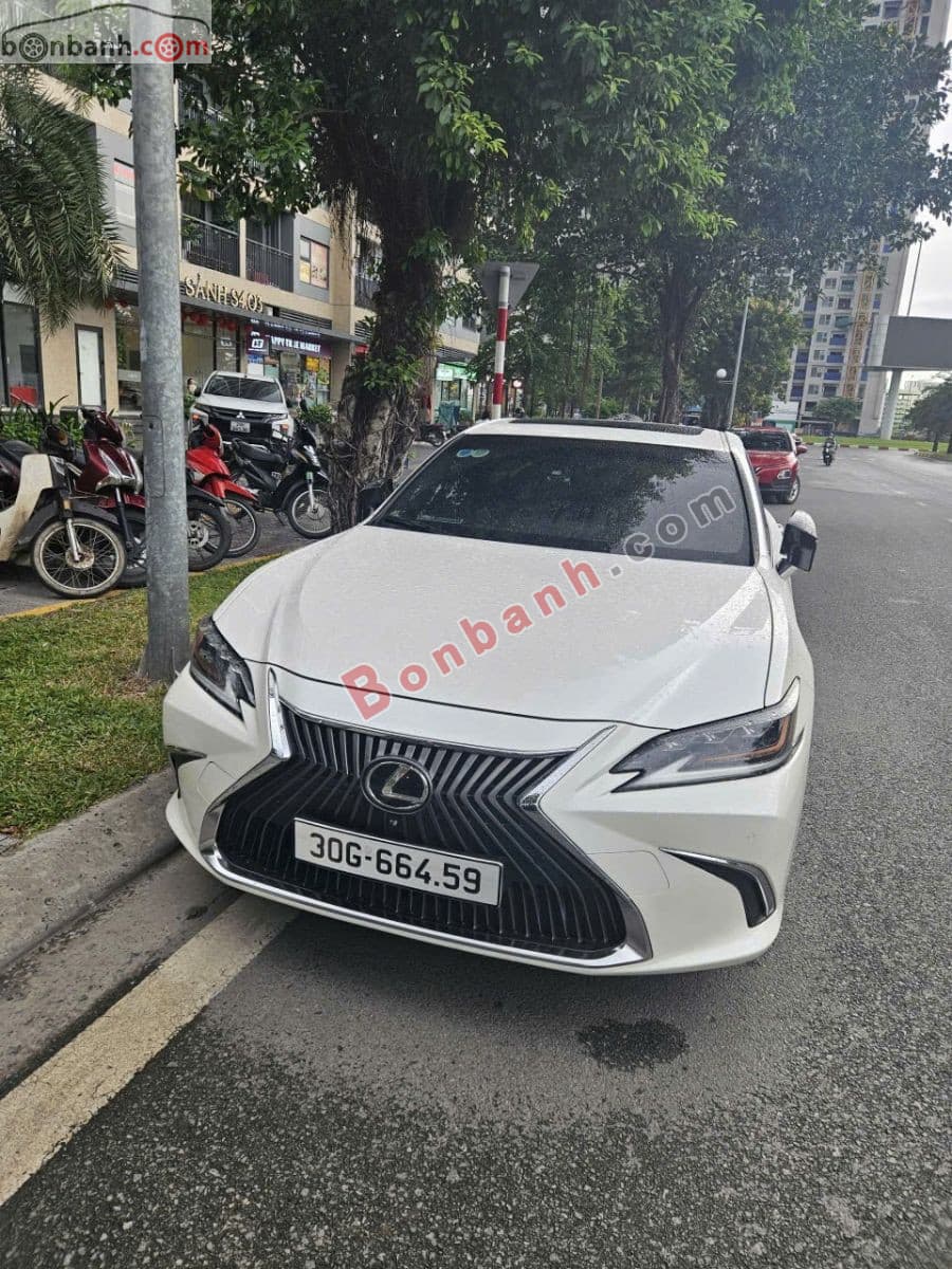 2018 Lexus ES 250