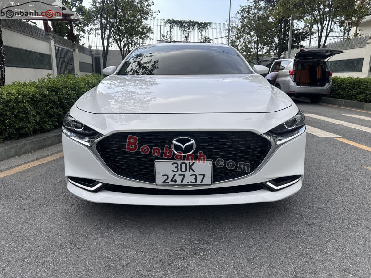 2022 Mazda 3 1.5L Luxury