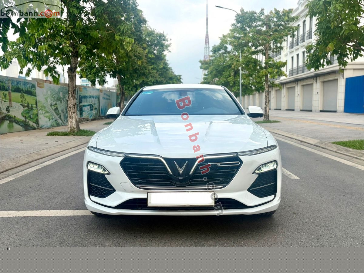 2019 VinFast Lux A 2.0 Premium 2.0 AT