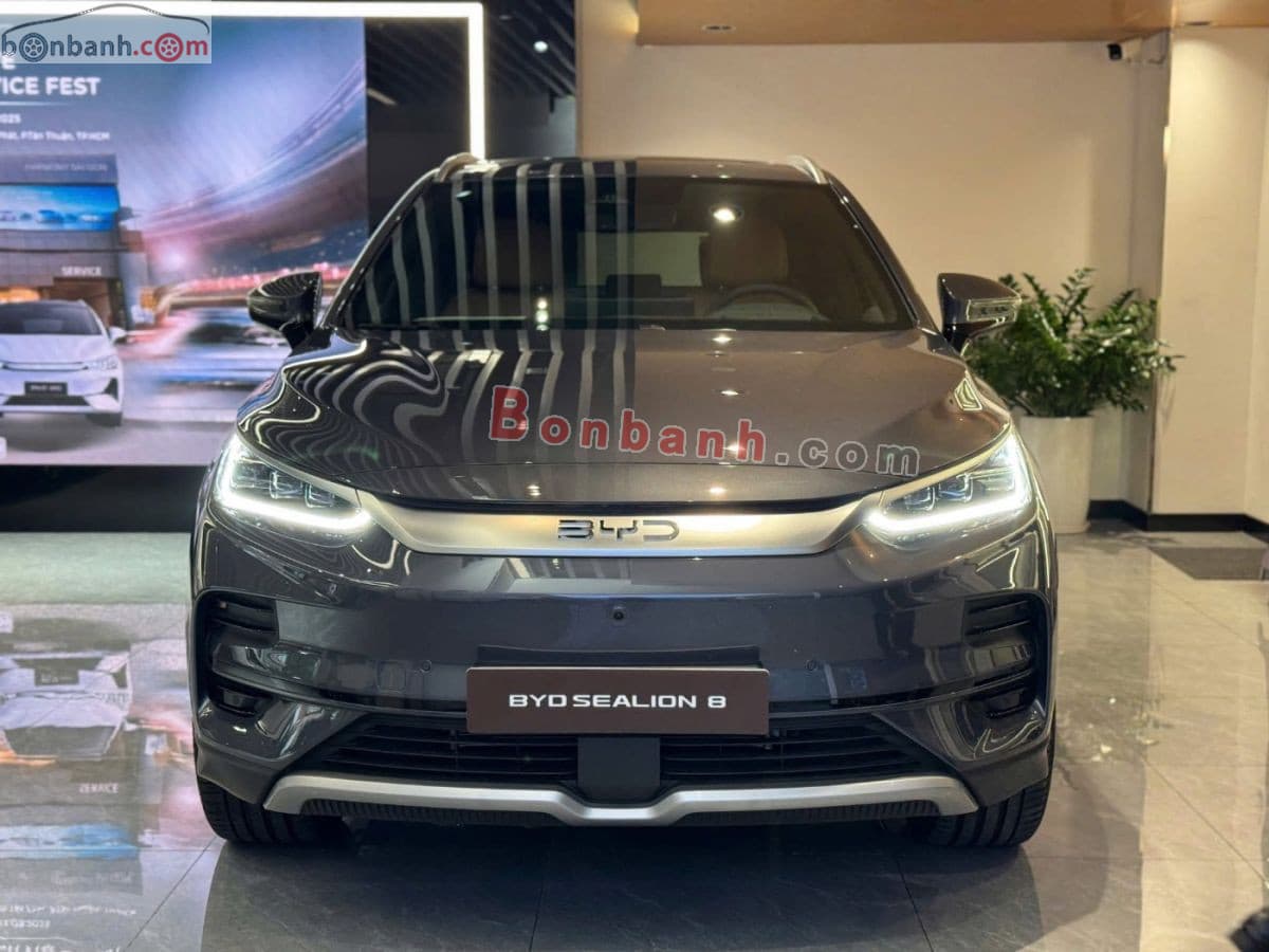 2025 BYD Sealion 8 EV